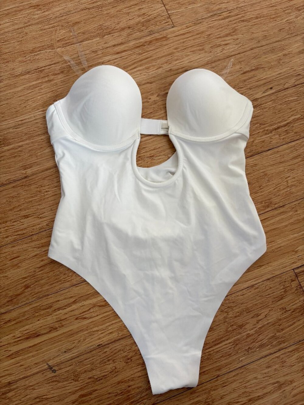 SKIMS Deep Plunge Shapewear Thong Bodysuit Size Large White